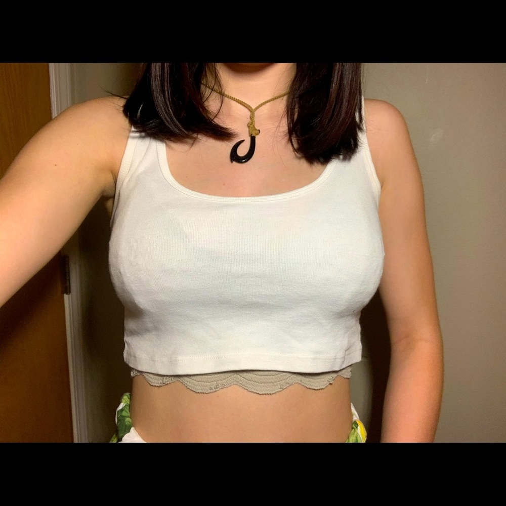 Brandy Melville cropped tank